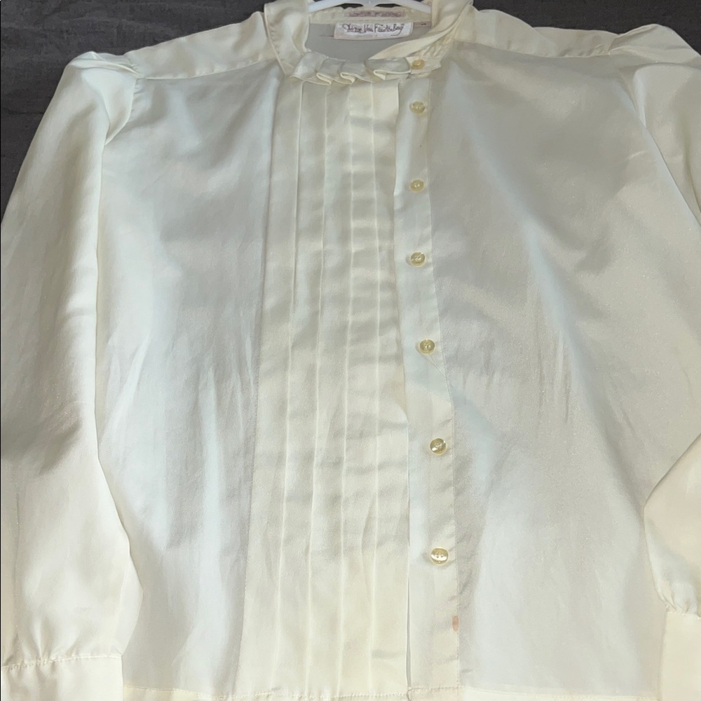 Cream Ruffled Blouse - Picture 2 of 4